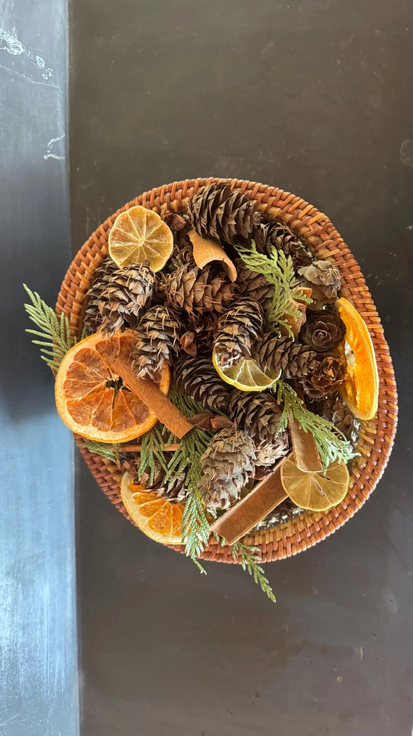 Organic Dried Citrus Slices (30 Count) – Fall Decor, Cocktail Garnish, Potpourri, Holiday Crafts